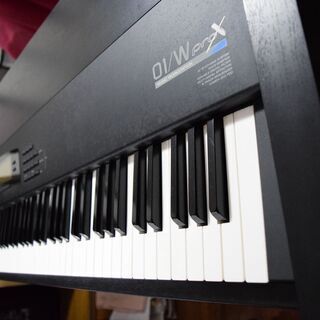 KORG 01/w proX music workstation...