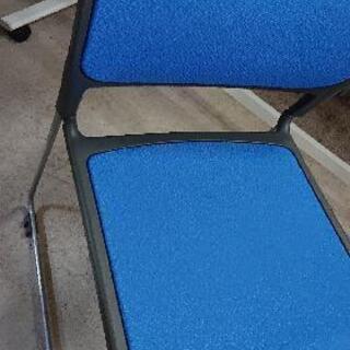事務所や会議室用の椅子