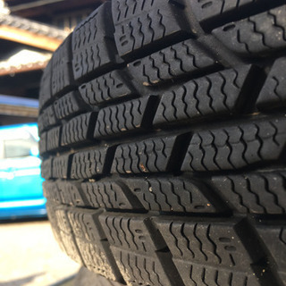 スタッドレスタイヤ145/80R13アルミホイール