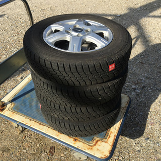 スタッドレスタイヤ145/80R13アルミホイール