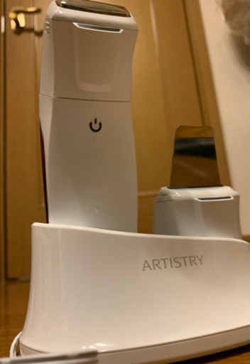 アーティストリー　美顔器　Neo