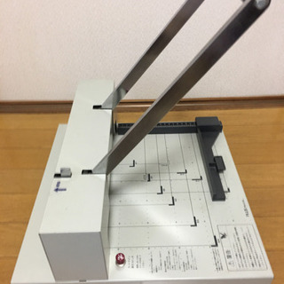 断裁機 PLUS PK-513L | neper.edu.ec