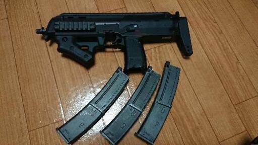 東京マルイガスブロMP7