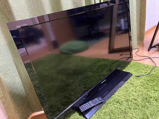 TOSHIBA 40a2 液晶TV 良品　12000円　リモコン、TVケーブル付