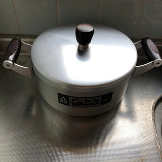 両手鍋　おなべ　直径約20㎝　未使用品　無料