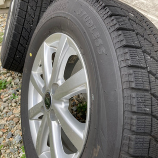 スタッドレスタイヤ　昨年購入　ブリヂストン