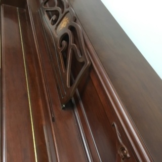 【10月末まで】美しいアップライトピアノをお譲りします