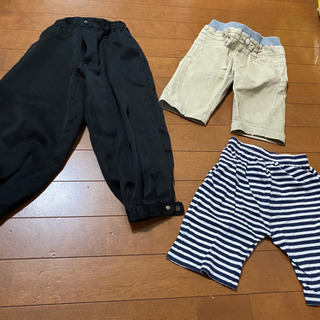 男の子ズボン、短パン90.95.100センチ 3つで200円