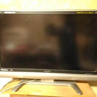 AQUOS 液晶カラーテレビ　37インチ