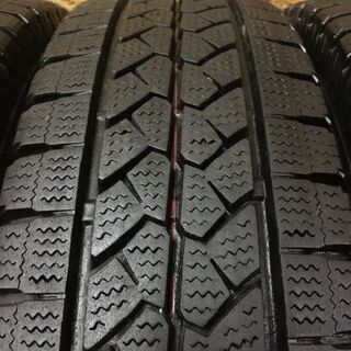 BS BLIZZAK VL1 195/80R15 107/105L LT 15インチ スタッドレス 4本 2017年製 キャラバン レジアスエース等 (VTC252) クレジットカード QR決済可能