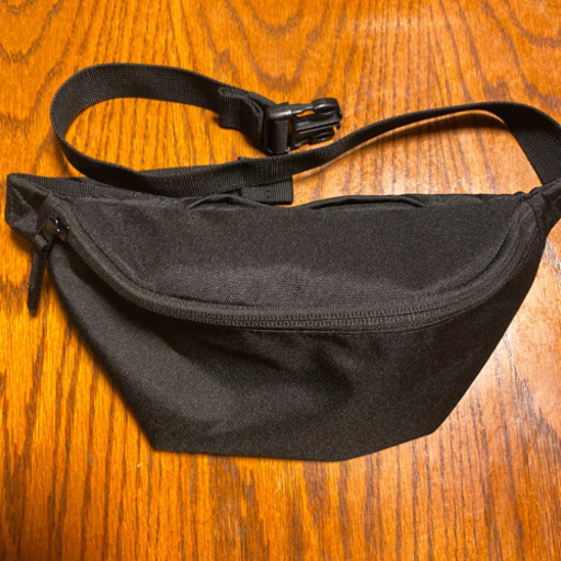 ほぼ新品 無印良品 撥水ミニウエストポーチ 黒 Mimikasu 高円寺のバッグ ウエストバッグ の中古あげます 譲ります ジモティーで不用品の処分