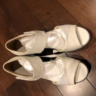 白い靴　殆ど新品　Made in Japan