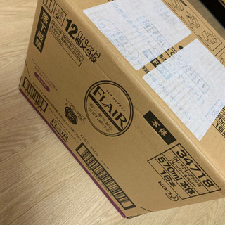 【16本】 フレアフレグランス　ドレッシー＆ベリー　本体　580ml