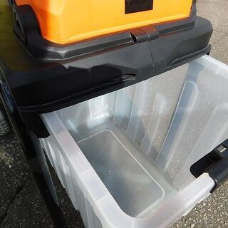 美品 YARD FORCE ヤードフォース 枝シュレッダー YF5458 タイヤ付きガーデンシュレッダー