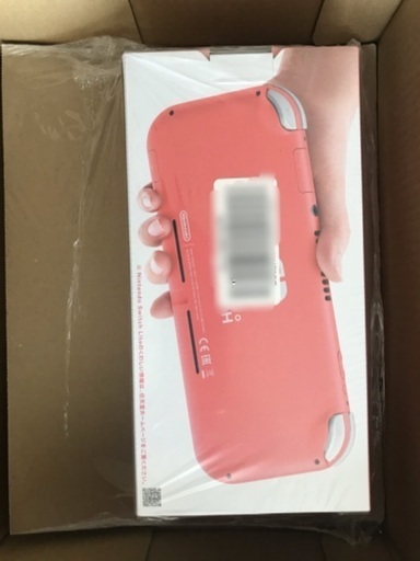 新品未開封品　任天堂　Switch スイッチ　ライト　コーラルピンク