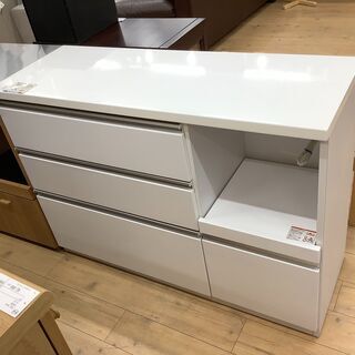 ホワイトカラーのキッチンカウンターです！