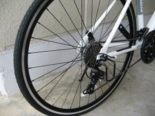 新品大特価)アルミフレームクロスバイク（ルーツL21・シマノ製21段