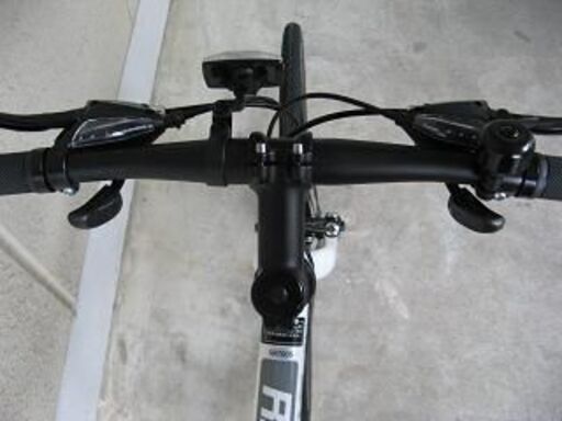 新品大特価)アルミフレームクロスバイク（ルーツL21・シマノ製21段