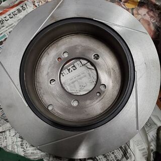 デリカD5、ギャランフォルティスラリーアート用リヤスリットブレーキディスクバリ溝ブレーキパッド付きセット