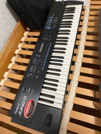電子ピアノ　Roland