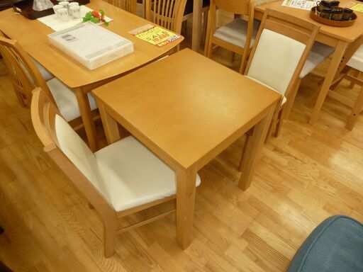 k5☆バタフライダイニングテーブル3点セット☆テーブル＋椅子2脚☆幅600㎜＋300㎜☆ナチュラル☆近隣配達、設置可能