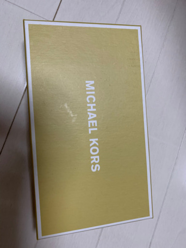 MK財布(白)