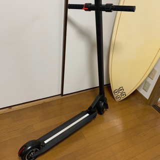 電動キックスケーター、サーフボード等