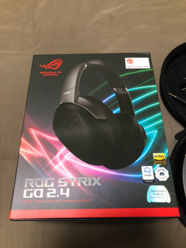 ゲーミングヘッドセット　美品　Rog Strix go 2.4