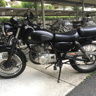 値下げしました！オートバイ ST250 エスティ250 低燃費 黒 スズキ