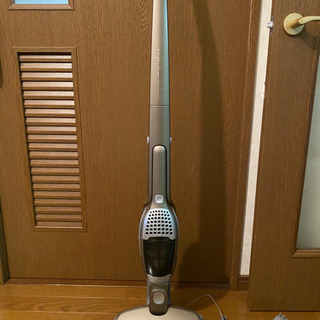 Electrolux 掃除機 2000円で譲ります