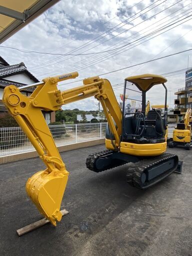 コマツ　PC30UU-3　ミニ油圧ショベル　3ｔクラス　ユンボ　　小旋回　倍速　シート新品　建設機械 コマツ PC30UU-3 ミニ油圧ショベル 3tクラス ユンボ 小旋回 倍速