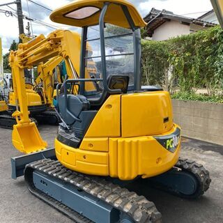 コマツ　PC30UU-3　ミニ油圧ショベル　3ｔクラス　ユンボ　　小旋回　倍速　シート新品　建設機械