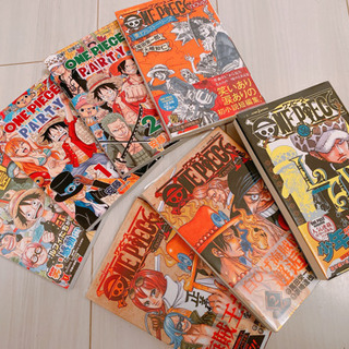 ワンピース全巻＋7冊（本棚付き）