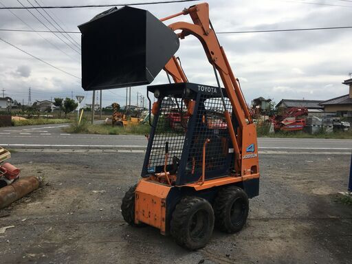トヨタ ジョブサン4 スキッドステアローダー 型式3SDk4