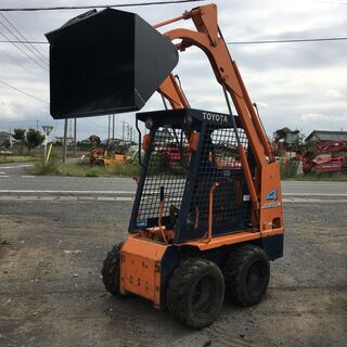 トヨタ　ジョブサン４　スキッドステアローダー　型式３SDｋ４