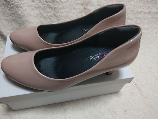 4l 25 25 5 レディースパンプス 大きいサイズ エナメル ピンクページュ キキ 小禄の靴 パンプス の中古あげます 譲ります ジモティーで不用品の処分