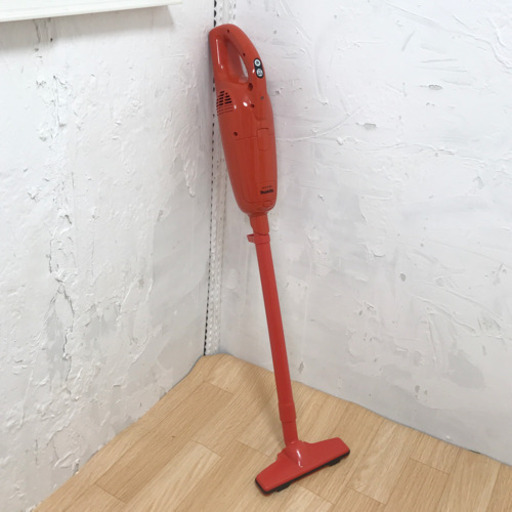 マキタ　充電式クリーナー　CL103D