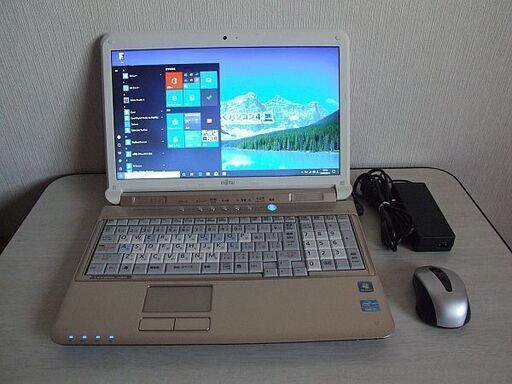 高速SSD240GB搭載 第二世代 Core i5　LIFEBOOK AH/R4H ノートパソコン　14