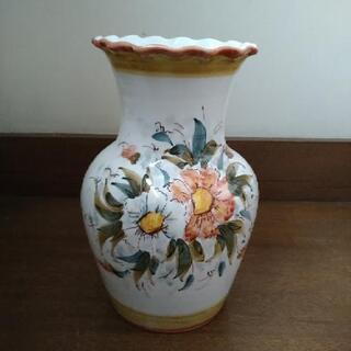 イタリア製 手描き絵付け花瓶
