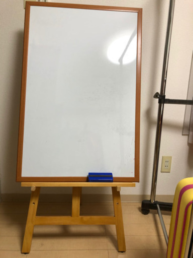 値下げ 丈夫なイーゼル付き ホワイトボードセット ななん 東札幌の家具の中古あげます 譲ります ジモティーで不用品の処分