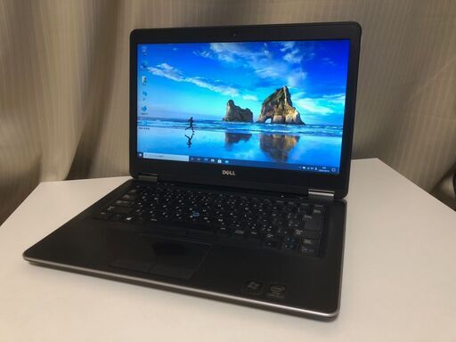 おしゃれなシルバカラー】【Core i5第四世代・webカメラ搭載 おしゃれなシルバカラー】【Core i5第四世代・webカメラ搭載