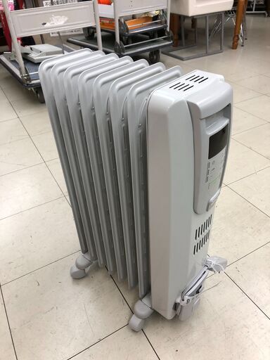 【店頭お渡し】デロンギ　オイルヒーター　デジタルモデル　KHD410812-LG　1200W 8026円