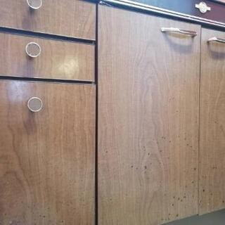 キッチン台　シンク、回転テーブル付き キッチン台 シンク、回転テーブル付き