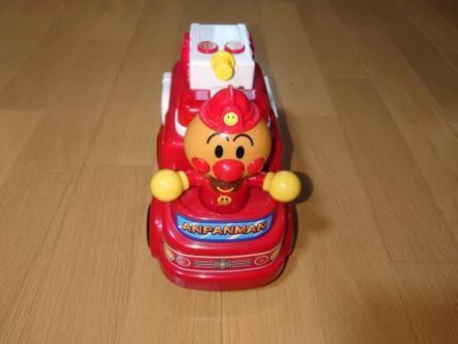 美品 アンパンマンおしゃべり消防車 Riho 七ツ屋の子供用品の中古あげます 譲ります ジモティーで不用品の処分