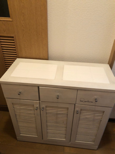 木製食器棚　引越しの為早い者勝ち