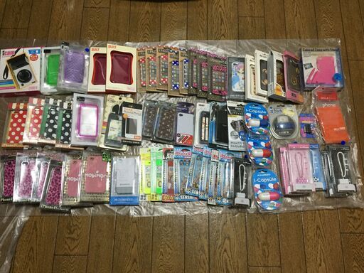 【全て新品・送料込】iPhone4/4sケースなど59点まとめ売り