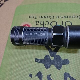 OLIGHT S10R Baton III　充電式ハンディライト