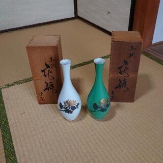 交渉中　花器２個　有田焼　華山造