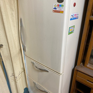 HITACHI製　冷蔵庫