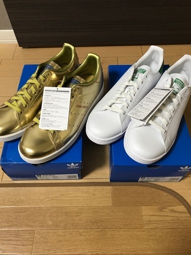 本日9時まで☆ 新品未使用　adidas スタンスミス2足セット　グリーン、ゴールド